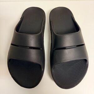 OOFOS Shoes Mens 9 Womens 11 Black Ooahh Recovery Unisex Slide Light Comfy Shoe